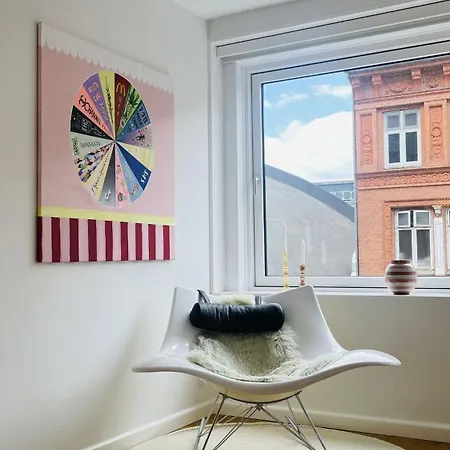 Apartmentincopenhagen 1645 *